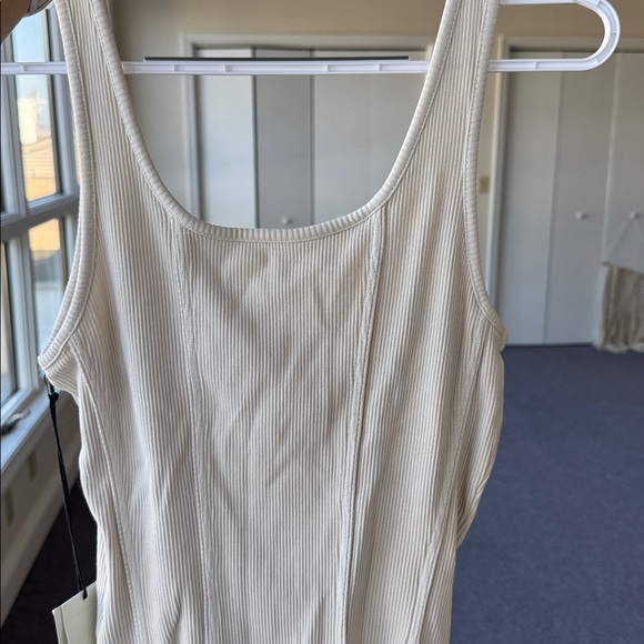 NWT Agolde Elma bodysuit spoon size medium - Picture 3 of 5